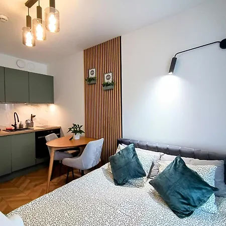 Amamolto Select - Wloskie Apartamenty, Bezplatny Parking Ξενοδοχείο με διαμερίσματα 3*